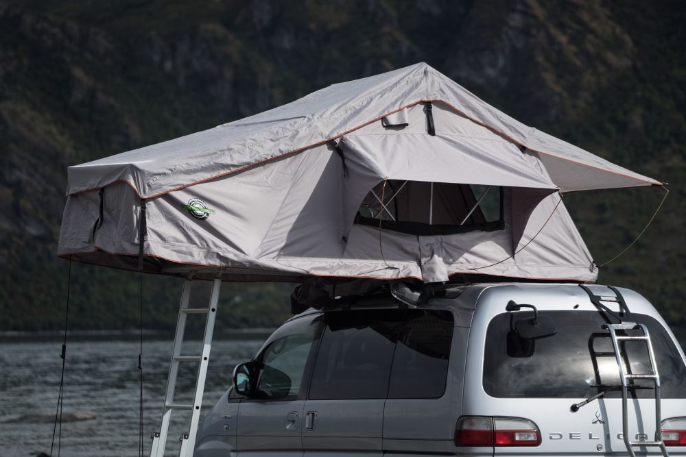 Roof Top Tent Explorer Plus Mudstuck